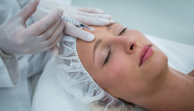 Коррекция мимических морщин препаратом Диспорт в МедЛаб Озерки